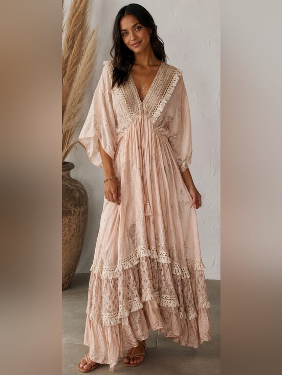 Zury Dresses & Skirts - NWOT Zury Boho Paisley Maxi Dress Pink Metallic Lurex Tassel Free Size